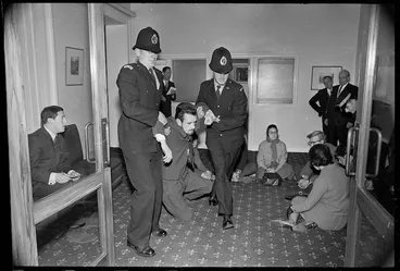 Image: Demonstrators at a sit-in, at the Prime Minister's suite, Wellington, protesting againist the Vietnam War