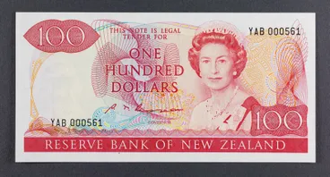 Image: Reserve Bank of New Zealand 1981 One Hundred Dollars Fourth Series