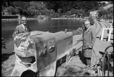 Image: Railway engine at Wellington Zoo, New Zealand