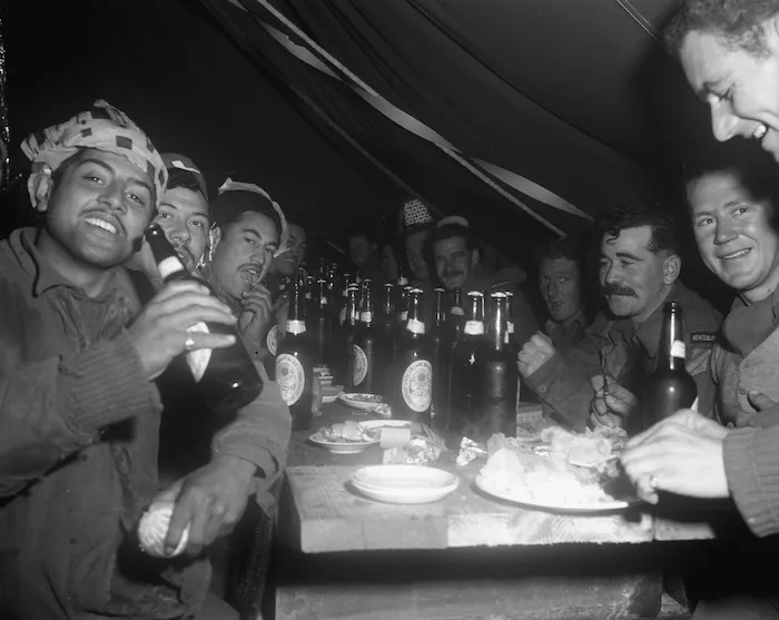 Happy Kiwis at 163 Bty Xmas dinner