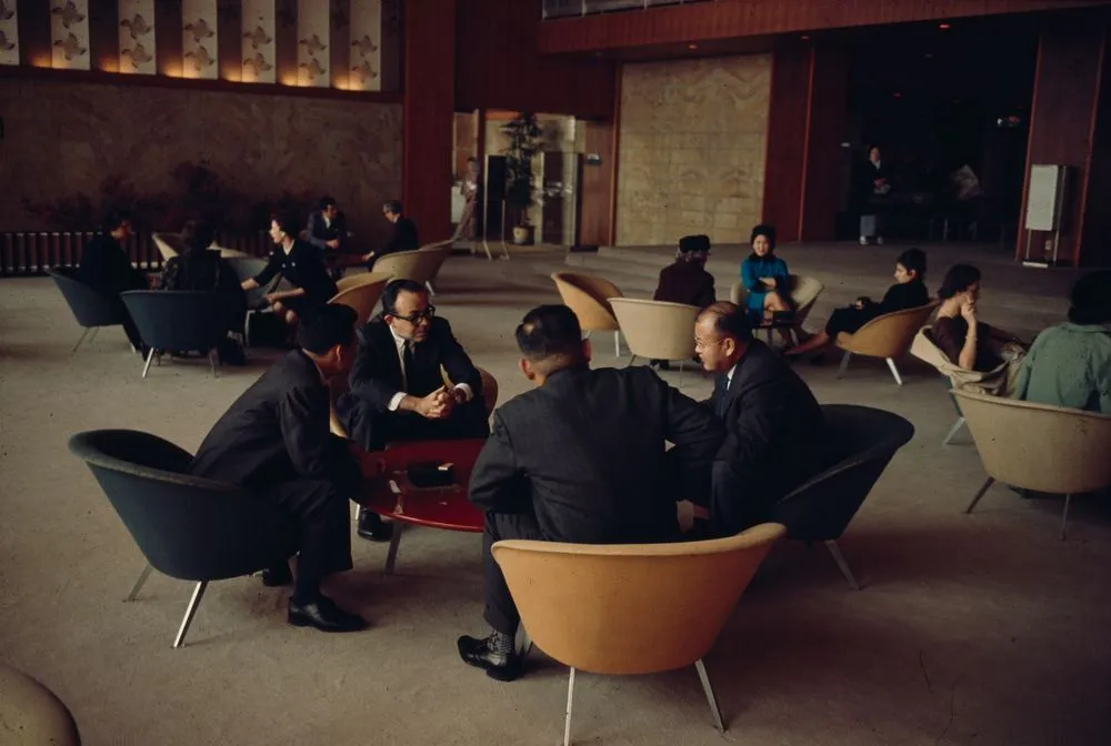 Japan Series: Tokyo Hotel Okura Lobby