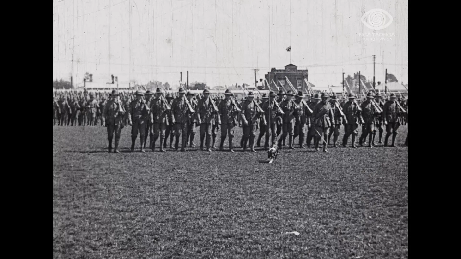 AUCKLAND’S EXPEDITIONARY FORCE: THE MINISTER FOR DEFENCE REVIEWS THE TROOPS