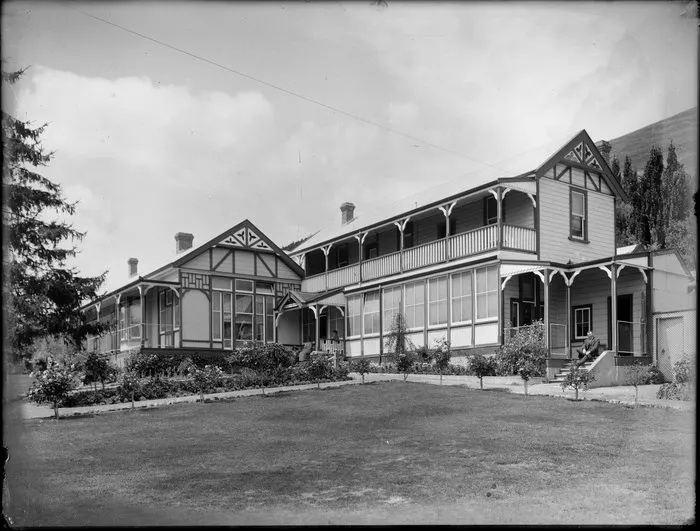 Robert Thompson Batley's house at Moawhango, Rangitikei District
