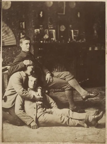 Image: Three men in a sitting room