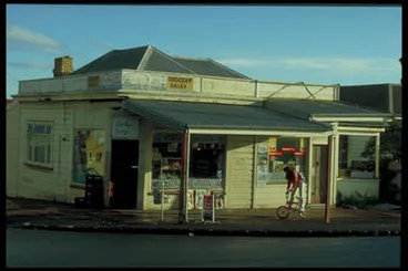 Image: Sheralynn Dairy, 212 Richmond Rd, Grey Lynn.