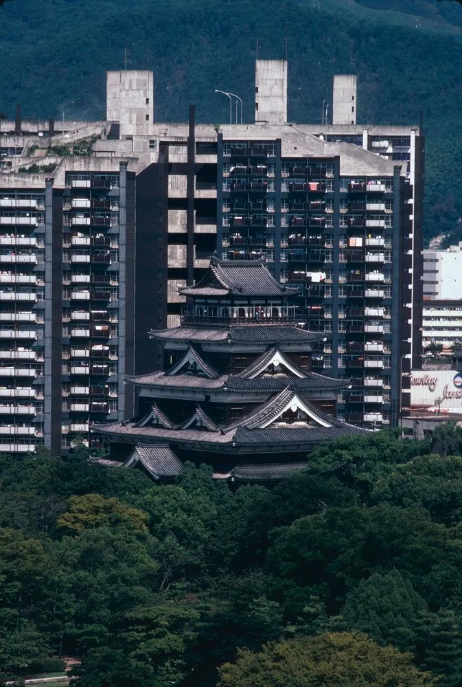 Japan series: Hiroshima Castle and apartments