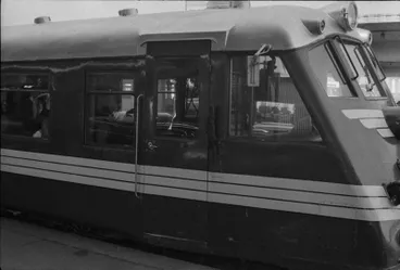 Image: Photograph of railcar RM 31
