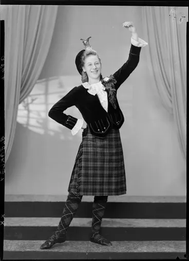 Image: Bleakley, Girl