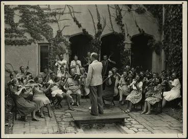 Image: Douglas Lilburn conducting his Cambridge Suite at the Cambridge Music School
