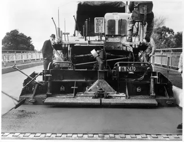 Image: Claudelands rail bridge conversion