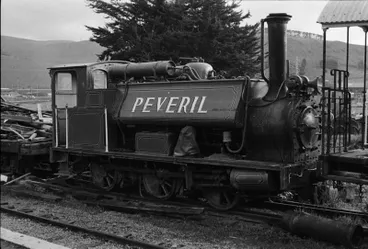 Image: Photograph of Peveril F13 locomotive