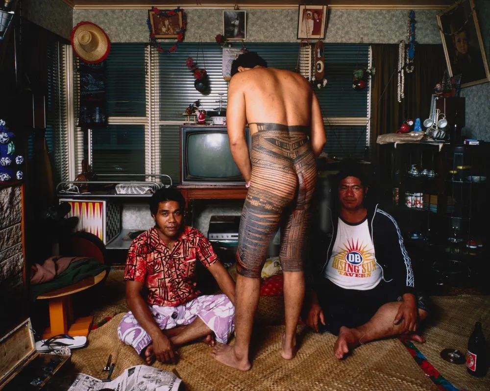 13.2.1982. Farringdon Street, Glen Innes, Auckland Faiga Mamea. Tufuga tatatau: Su'a Sulu'ape Petelo