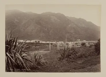 Image: Te Aroha - Thames River