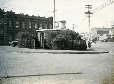 Image: Manor Place Comfort Station 1919