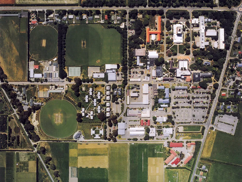 2005 Lincoln University Campus aerial photo