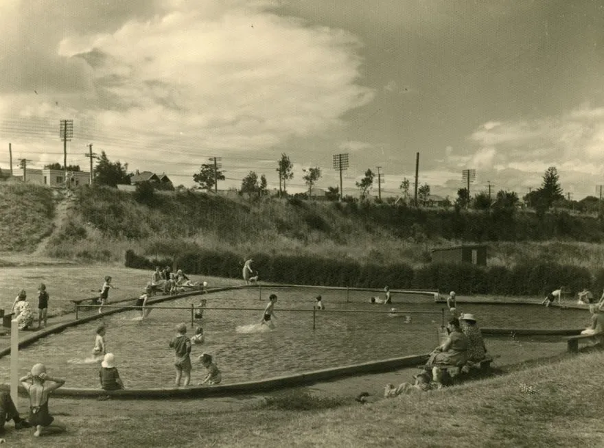 Memorial Park swimming pool