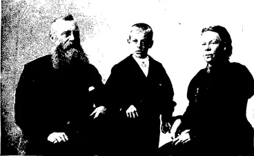 Image: PRINCIPAL KEEPER ERICSON, WIFE AND -SON, OF THE DOG ISLAND LIGHTHOUSE (Otago Witness, 27 February 1901)