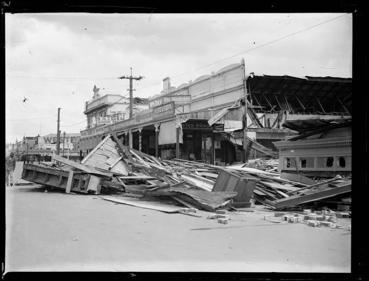 Corner of Russell and Heretaunga streets, Napier Earthquake, 1931