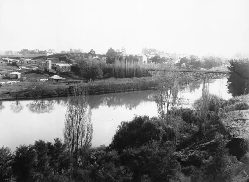 The city's south end as seen from Hamilton East