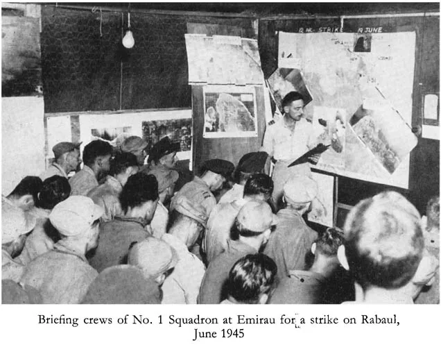 Briefing crews of No. 1 Squadron at Emirau for a strike on Rabaul, June 1945