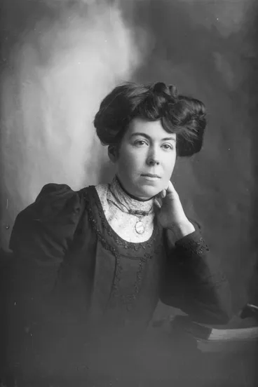 Image: Miss Lippiatt, 1909