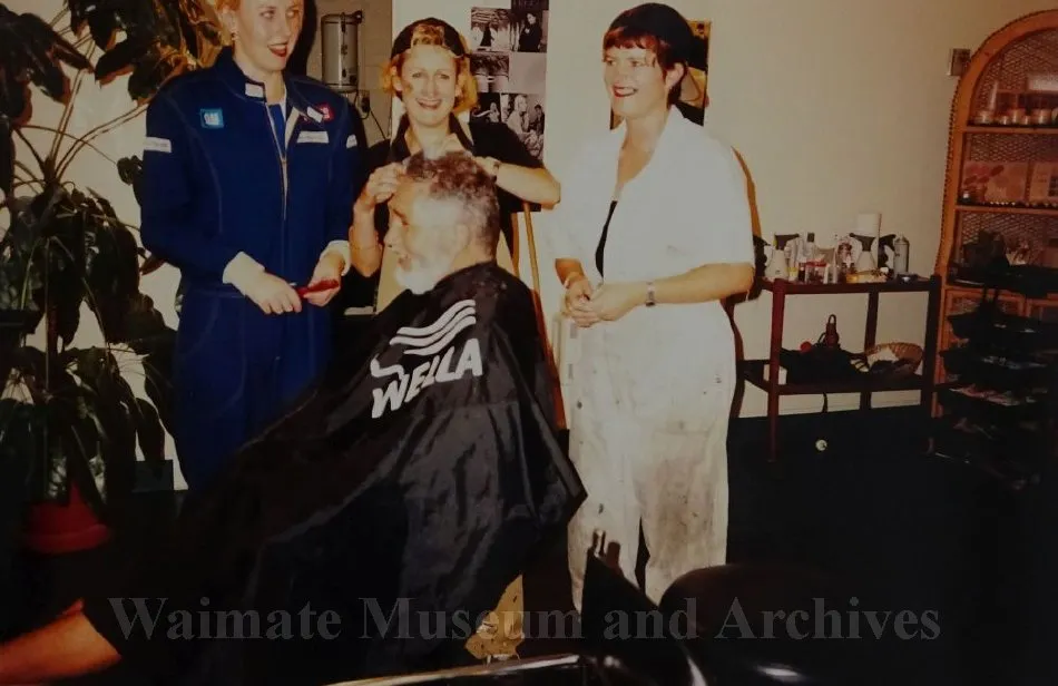 Shampers Hairdressing Salon