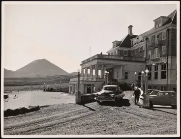 Image: Chateau Tongariro, Tongariro National Park