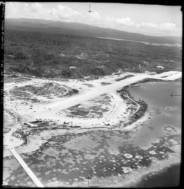 Image: WhTin204frame83