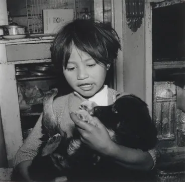 Image: 'Go to bed, doggie,' says Mutu. From the series: Washday at the pa