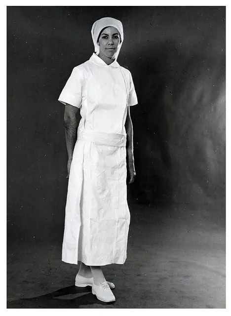 Dental Nurse fashion, 1920s