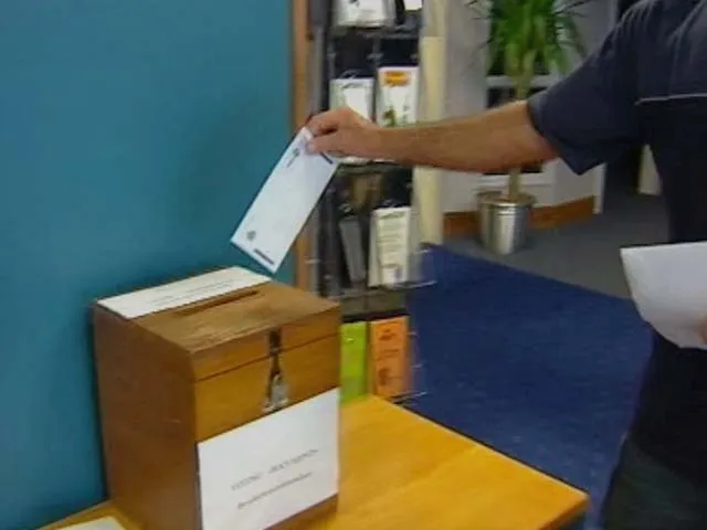 Whanganui or Wanganui?