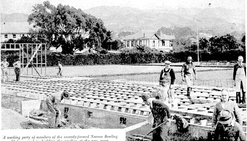 A working party of members of the recently-formed Naenae Bowling Club engaged in building the pavilion at the new green. (Evening Post, 24 November 1945)