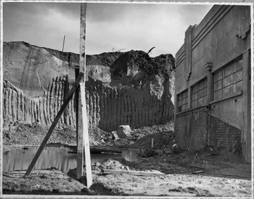 Image: Garden Place hill excavations