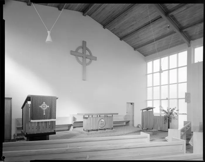 Saint Columba's Church, Naenae