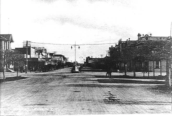 Oxford Street, Levin