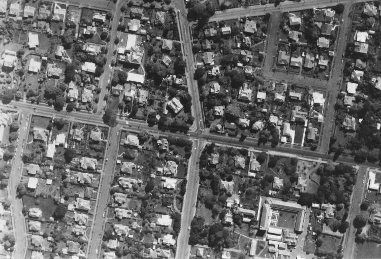 Aerial view of Epsom, 1964