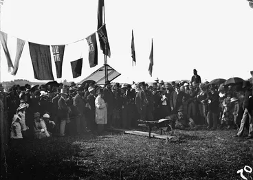 Image: Digging the first sod for the Main Trunk Railway, at the confiscation line at the southern bank of the Puniu River