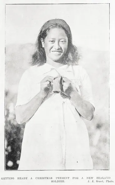 Image: Getting ready a Christmas present for a New Zealand soldier
