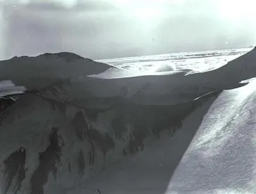 Image: Collapsed crater lake at top of Ruapehu
