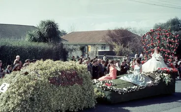 Image: Blossom Queen Float - Hastings Blossom Festival 1964