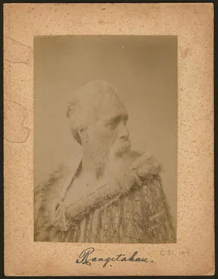 [Portrait of Te Rangitahau]