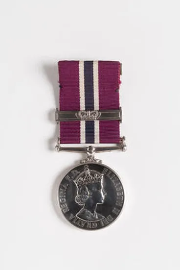 Image: medal, service
