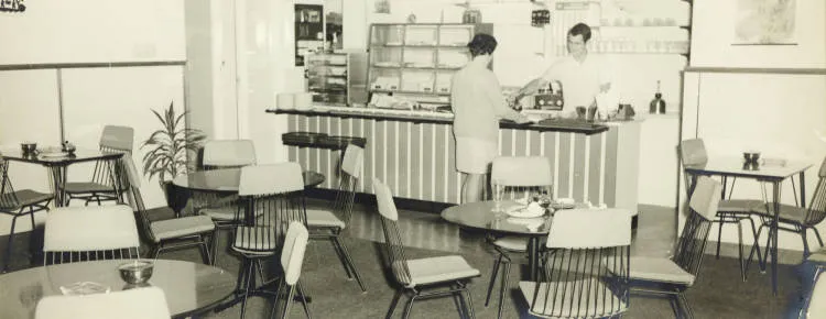 New coffee lounge, Ōtāhuhu, 1969