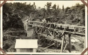 Image: Georges Creek Bridge, Huia, 1926