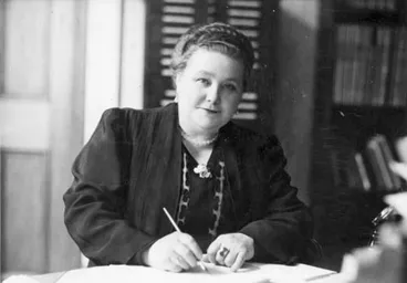 Mabel Bowden Howard, 1940s Image: Mabel Bowden Howard, 1940s