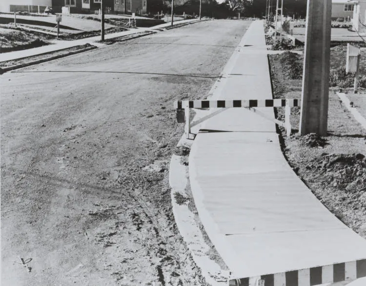 Footpath, Papatoetoe, 1962
