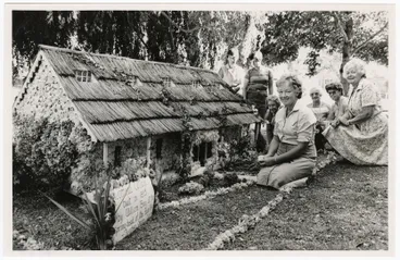 Image: Floral replica of Avonhead Cottage