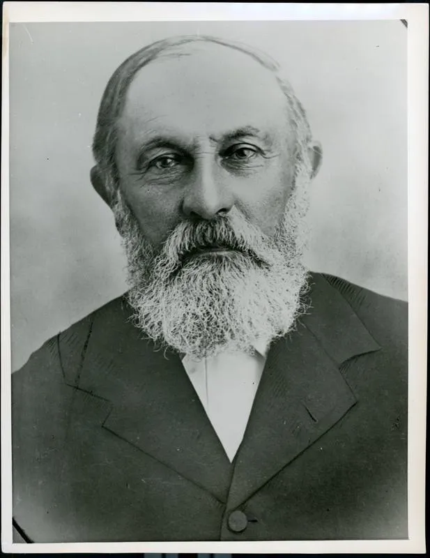 Photograph – Captain William Steele