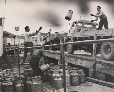 Image: Rawene wharf, Hokianga