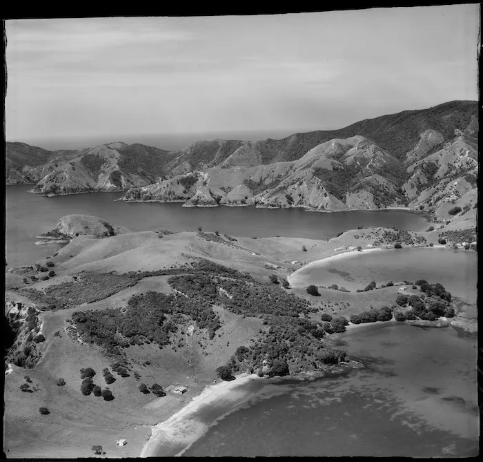 Rawhiti Point, with Hauai and Oke Bays, Bay of Islands